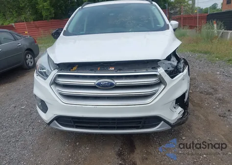2017 Ford Escape Se из США, поврежденный, VIN 1FMCU0GD2HUB40514